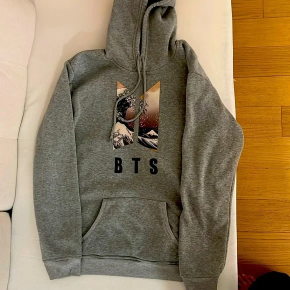 BTS grey sweatshirt. Hardly worn. Soft. - Picture 1 of 5